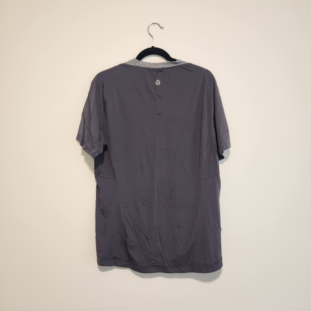 Lululemon Bolt Tech Short Sleeve In Dark Slate Grey Size Large - Picture 6 of 8
